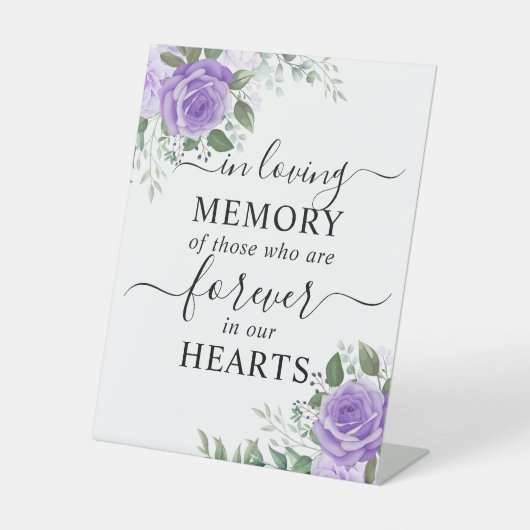 In Loving Memory Paarse Bloemen Reclamebord Met Voetstuk (Voorkant)