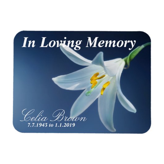 In Loving Memory Witte Lily | Begrafenis, gedenkte Magneet (Horizontaal)
