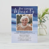 IN LOZE MEMORY Navy Blue Photo Memorial Funeral Kaart (Staand voorkant)