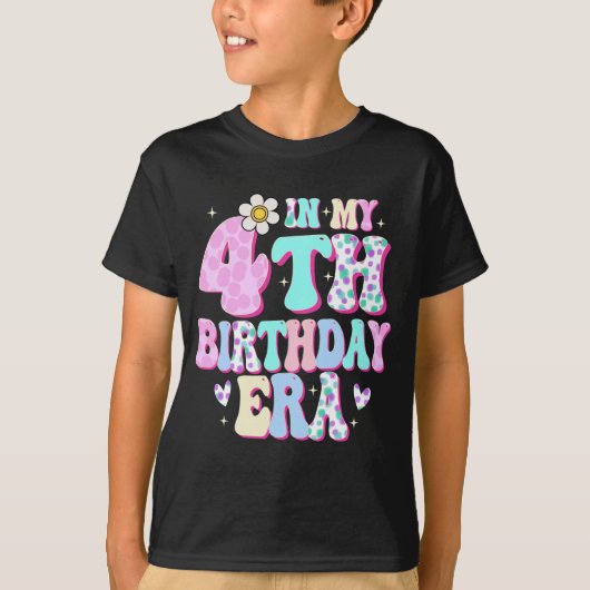 In mijn 4e verjaardag tijdperk Meisje Vierde Bday  T-shirt (Voorkant)