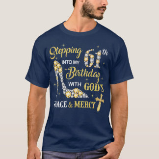 In mijn 61ste verjaardag vallen met Gods Grace en T-shirt