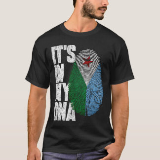 In mijn DNA staat de trotse vlag van Djibouti T-shirt