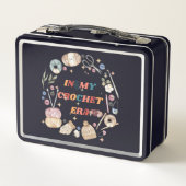 In mijn gehaakte tijdperk shirt ,Crafter Mom Gift, (Achterkant)