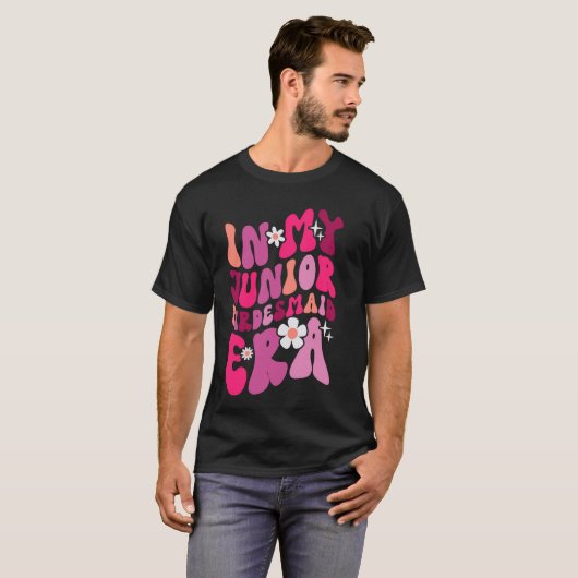In mijn junior bruidsmeisje tijdperk bruiloftsfees t-shirt (Voorkant volledig)