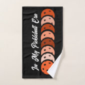 In mijn pickleball tijdperk - Oranje vibes ontwerp Handdoek (Handdoek)
