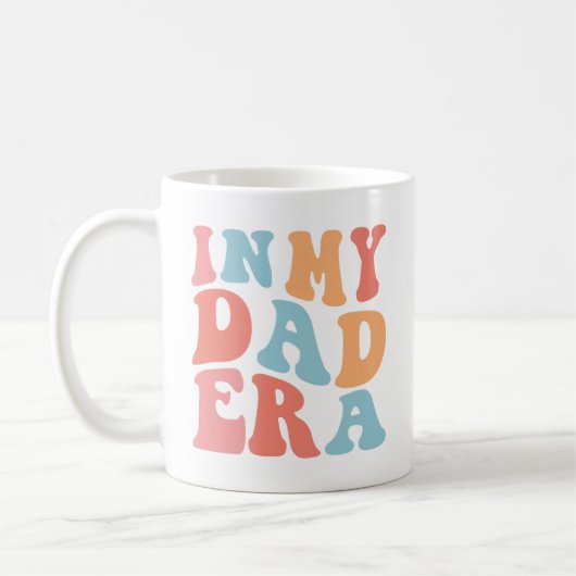 In Mijn Vaders Tijd Wavy' T-shirt, Cadeau van Je D Koffiemok (Links)