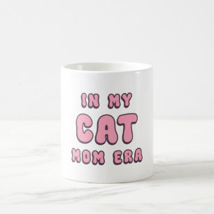 In My Cat Mom Era – Retro roze typografie Koffiemok