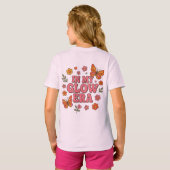 In My Glow Era T-shirt – Retro Butterfly & Flower (Achterkant volledig)