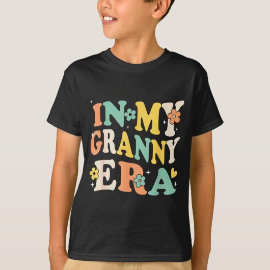 In My Granny Era Funny Sarcastic Groovy Retro Moth T-shirt (Voorkant)