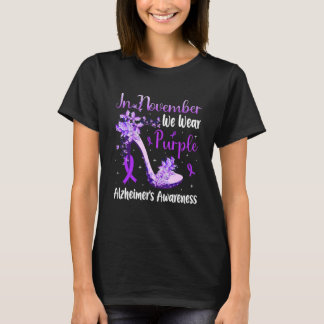 In november Draag we Paarse Alzheimer's Awareness  T-shirt