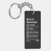 In November Geboren Persoonlijkheid Sleutelhanger (Voorkant Links)