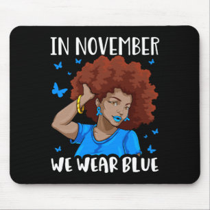 In november maken we gebruik van Blue Black Woman Muismat
