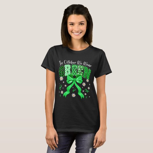 In October We Wear Green For Dwarfism Awareness Gi T-shirt (Voorkant volledig)