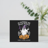 In oktober Draag we Paarse huiselijk geweld spook Briefkaart (Staand voorkant)