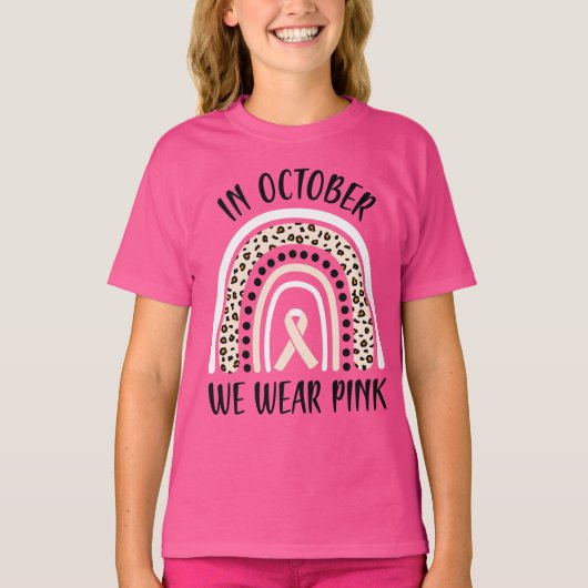 In oktober Draag we roze borstkanker T-shirt (Voorkant)