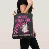 In oktober Draag we roze borstkanker Tote Bag (Dichtbij)