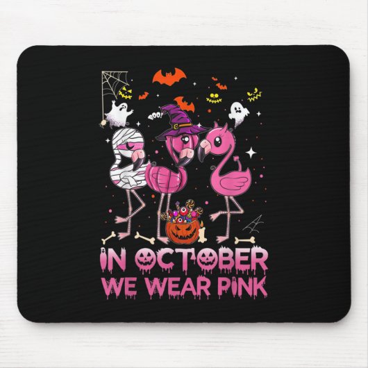 In oktober Draag we roze Flamingo Halloween Breast Muismat (Voorkant)