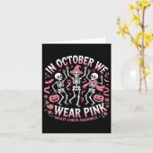 In oktober Draag we roze halloween skeletbreast Kaart (Gele Bloem)
