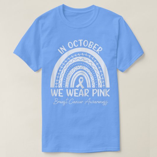 In oktober Draag we roze lint borst. T-shirt (Design voorkant)