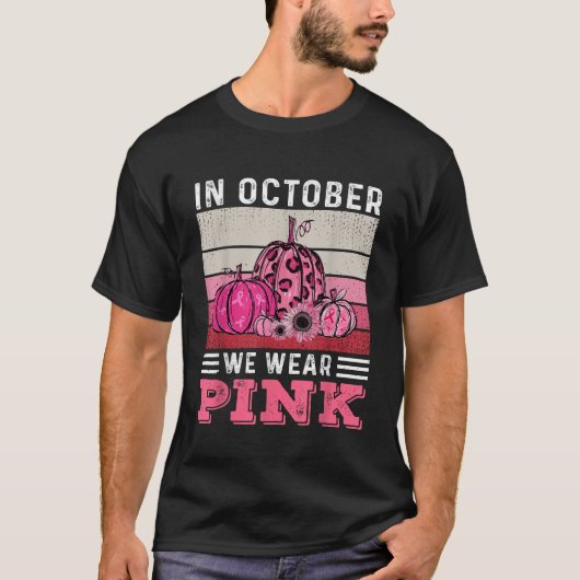 In oktober Draag we roze luipaard pompoenkast T-shirt (Voorkant)