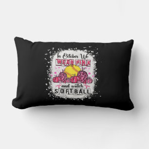 In oktober draag we roze Softball Breast Cancer Aw Kussen