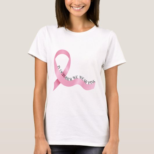 In oktober Draag we roze T-shirt (Voorkant)