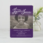 In ons hart foto begrafenis paarse uitnodigingen (Staand voorkant)