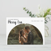 In onze heldere vrolijke tijdperk grappig paar ker feestdagenkaart (Staand voorkant)