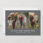 In onze zeer vrolijke tijdperk moderne 3 foto kers feestdagenkaart (Voorkant)