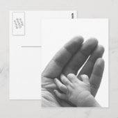 In papa's hand briefkaart (Voorkant / Achterkant)