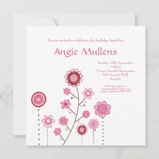 in roze bloemen Aangepaste verjaardagsuitnodiging Kaart (Achterkant)