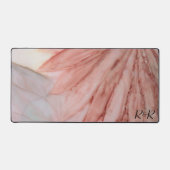  in roze bureaumat (Voorkant)