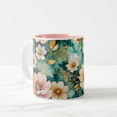 in roze tweekleurige koffiemok (Voorkant links)