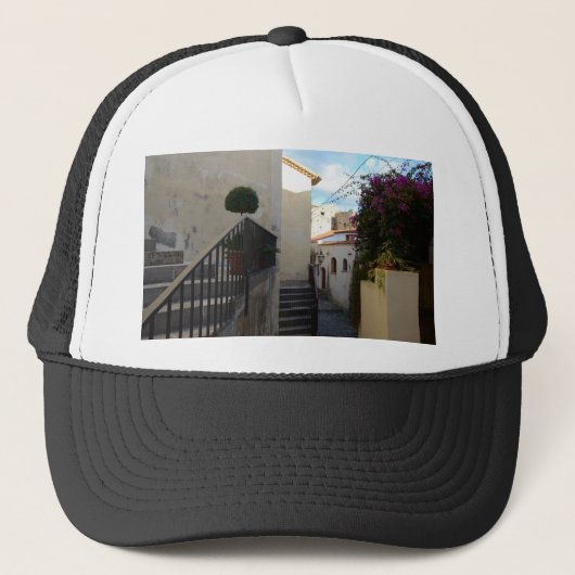 In Scalea Trucker Pet (Voorkant)