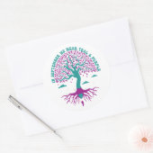 In september dragen we turquoise en paars voor gee ronde sticker (Envelop)