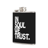 In Soul vertrouwen we. Heupfles (Links)