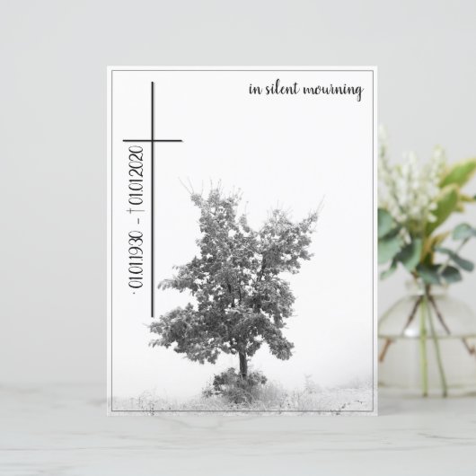 In stille rouw - boom op weide 2.0 (Staand voorkant)