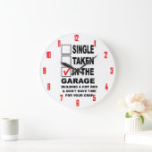 IN THE GARAGE BUILDING A HOT ROD GROTE KLOK (Huis)