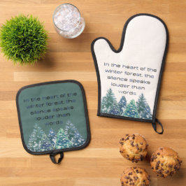 In The Heart Of The Winter Forest Decor For Home Ovenwant & Pannenlap Set