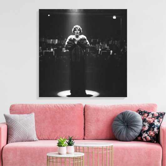 In the Spotlight, by Natasha Us   Canvas Afdruk (Insitu (Woonkamer))