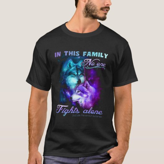 In This Family No One Fights Alone T-shirt (Voorkant)