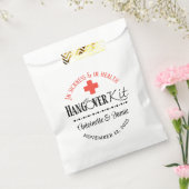 In Ziekte & Ziektehuis Hangover Kit Red|Blk Bedankzakje (Gezegeld)
