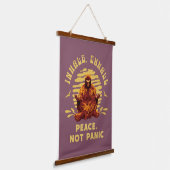 Inademen, uitademen vrede, geen paniek Bigfoot-med Hangend Wandkleed (Gebogen)