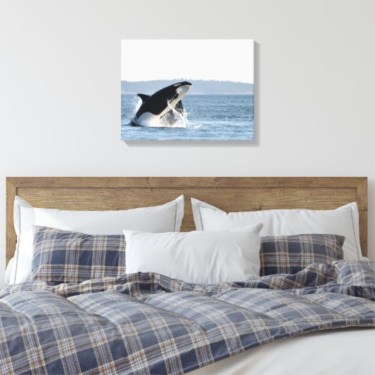 Inbrekende Orka Canvas Print (Insitu (Slaapkamer))