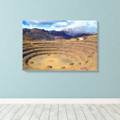 Inca Agricultural Site te Moray, Peru Canvas Afdruk (Insitu (Houten vloer))
