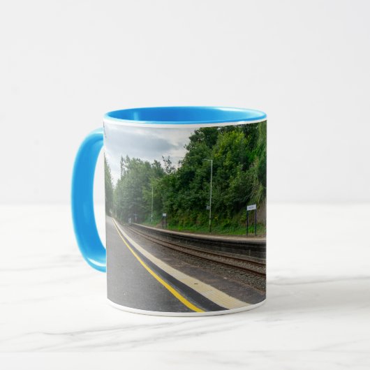 Ince and Elton Railway Station Mok (Voorkant links)