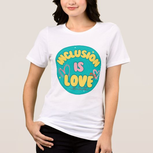 Inclusie is liefde Tri-Blend shirt (Voorkant)