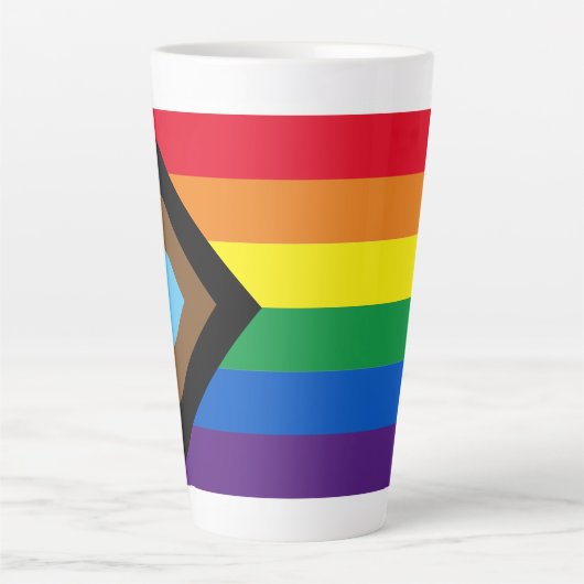 Inclusief vlag voor homodiversiteit bij regenboogb latte mok (Voorkant)