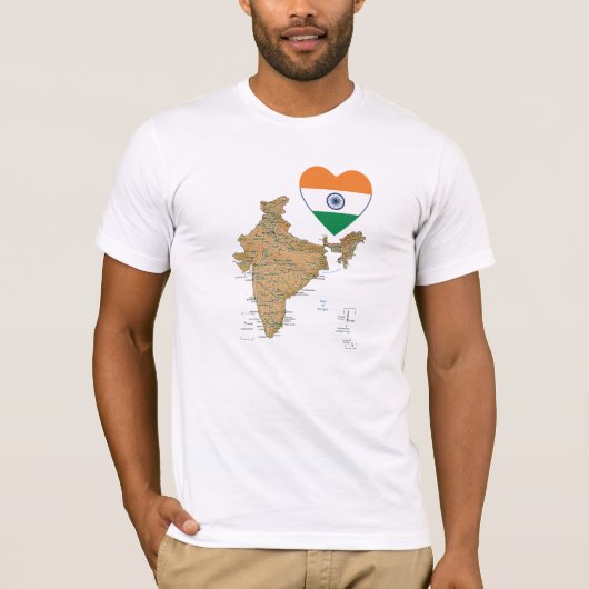 India Flag Hart en Kaart T-Shirt (Voorkant)