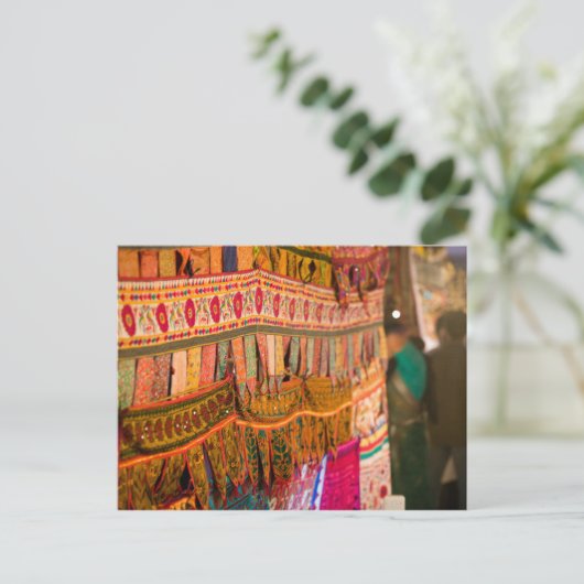 INDIA, Goa, Baga: markt voor zaterdagavond (NR) Briefkaart (Staand voorkant)